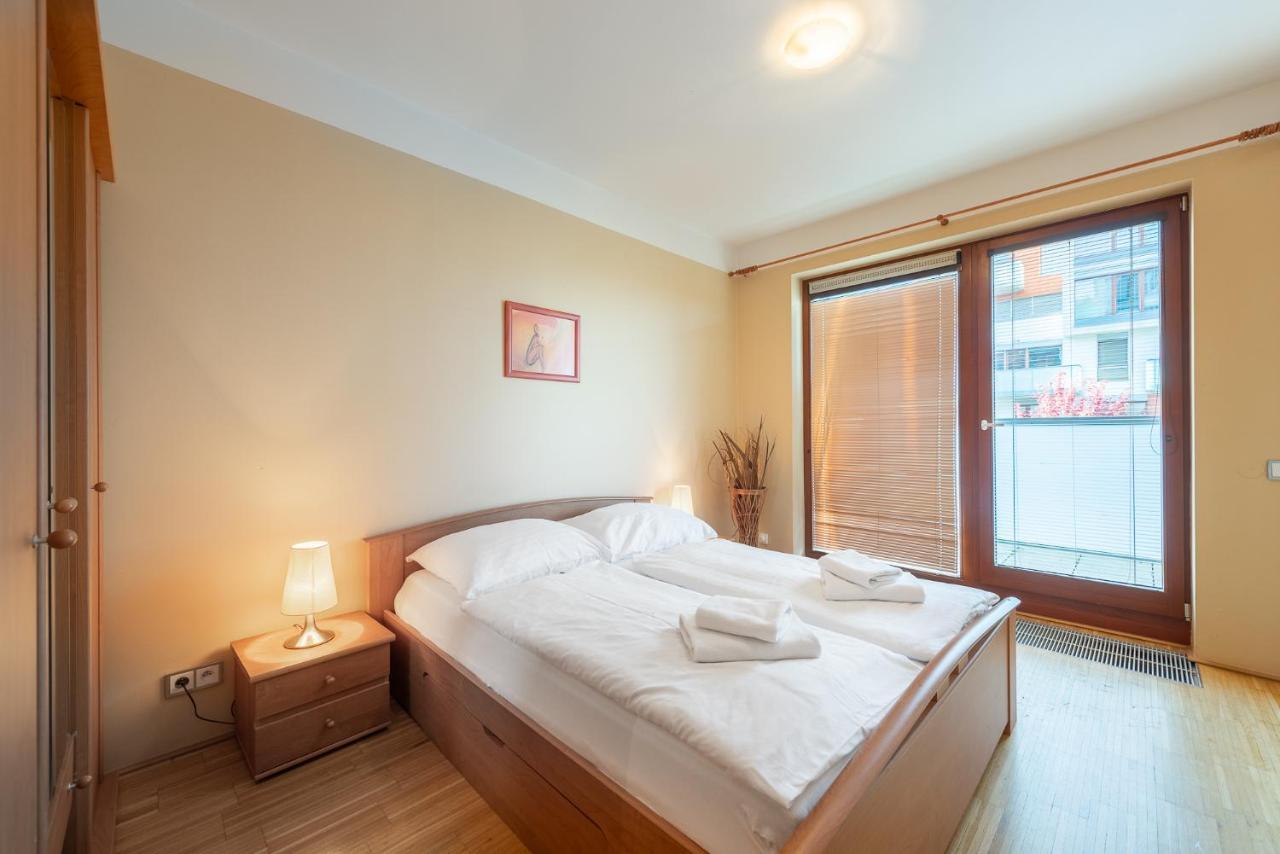 Luxury Apartment River Diamond Residence 布拉格 外观 照片