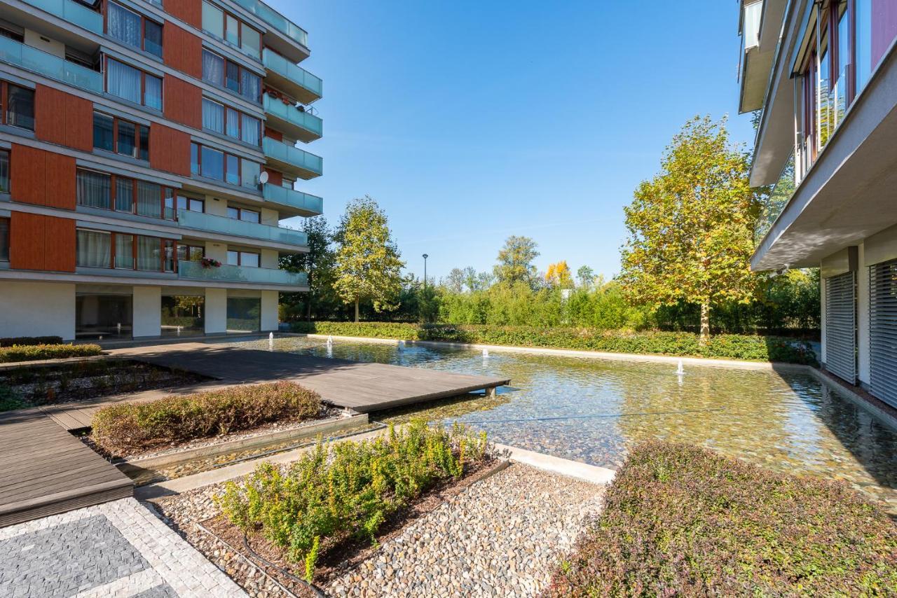 Luxury Apartment River Diamond Residence 布拉格 外观 照片